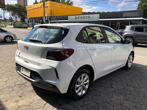 Chevrolet Onix HEV/ 10MT LT2