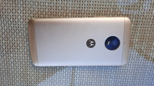 Celular Motorola E4 Plus Dourado (usado)