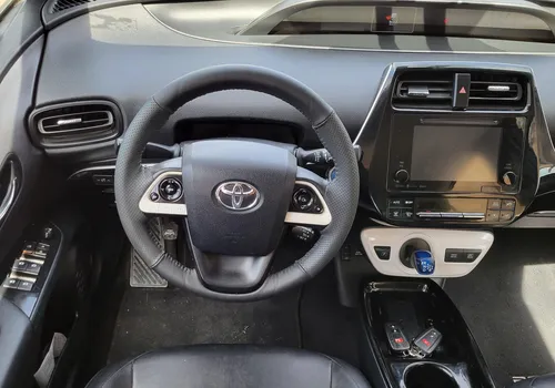 Toyota Prius 1.8 Premium Cvt