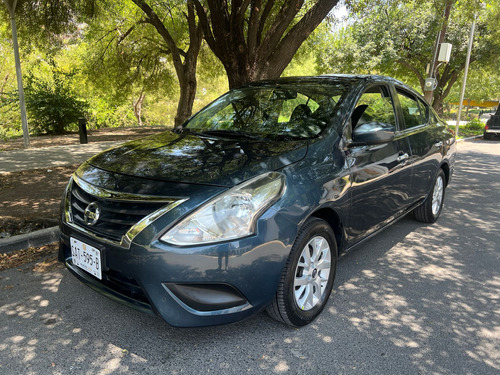 Nissan Versa 1.6 Advance Mt