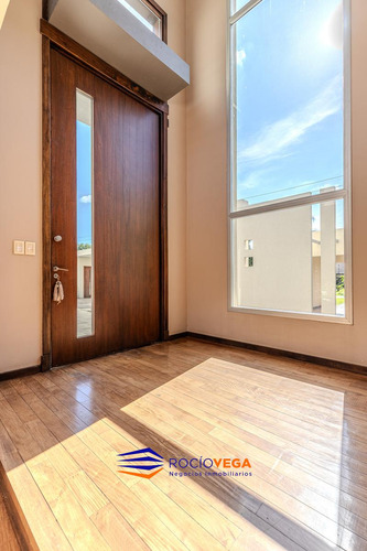 Casa En Venta En Country San Diego Moreno