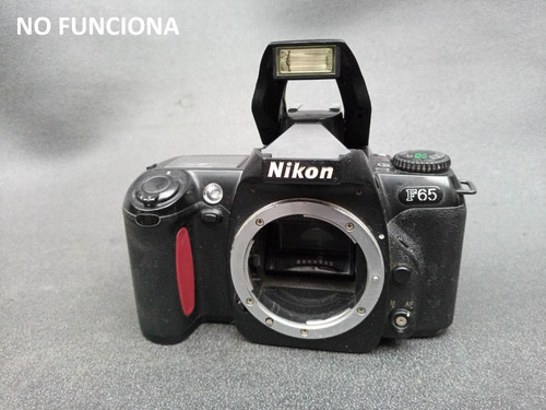 Camarapedia: Camara Nikon F65 Solo  Utileria