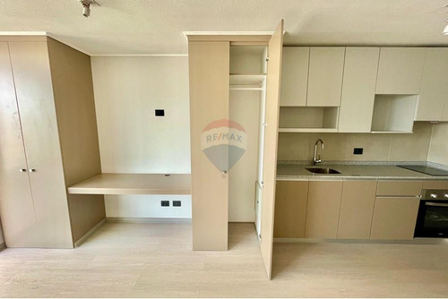 Estudio Nuevo Con Amplio Balcón En Ñuñoa, Piso 4