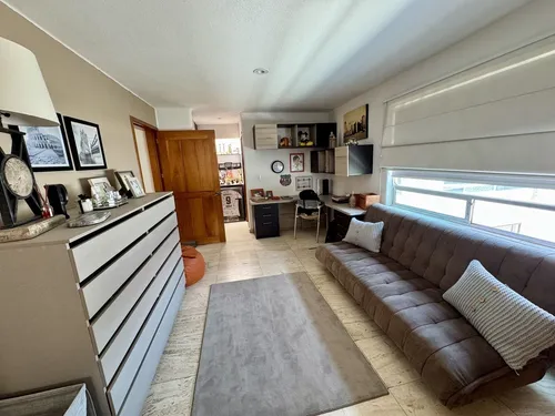 Céntrica Residencia En Venta- Rinconada Jacarandas