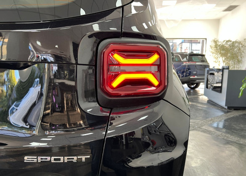 Imagen 5 de 15 de Jeep Renegade 1.8 Sport