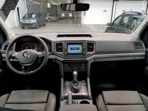 Imagen 13 de 15 de Volkswagen Amarok 3.0 Highline 258cv My22 0km Bonificacines