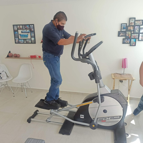 Imagen 4 de 10 de Reparación Caminadoras Elípticas Equipo Ejercicio