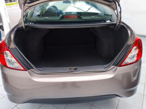 Nissan Versa 1.6 16V FLEX SL 4P XTRONIC