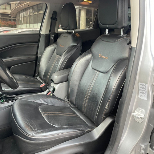 Imagen 7 de 14 de Fiat Toro 2.0 Volcano 4x4 At