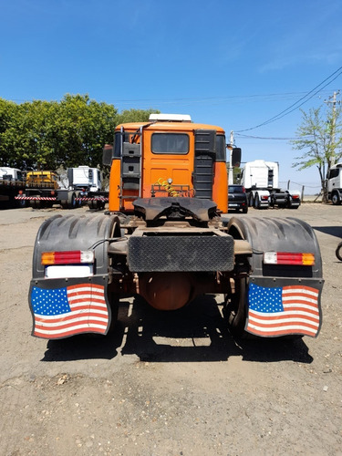 Imagem 3 de 6 de Caminhão Scania 111 Ano76 4x2