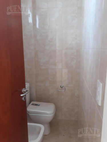 Imagen 19 de 25 de Departamento - Adrogue