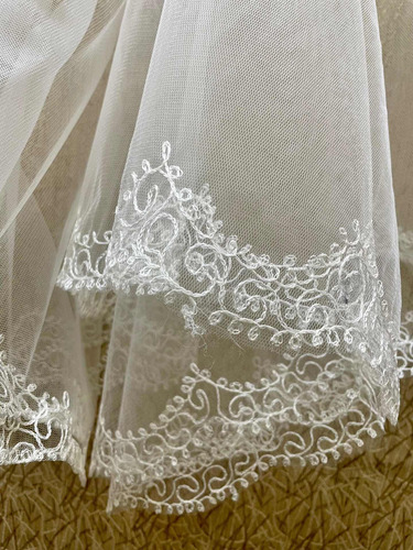 Imagen 3 de 4 de Bellos Velos De Novia Bordado En Ivory Y Blanco 1.5 Mts