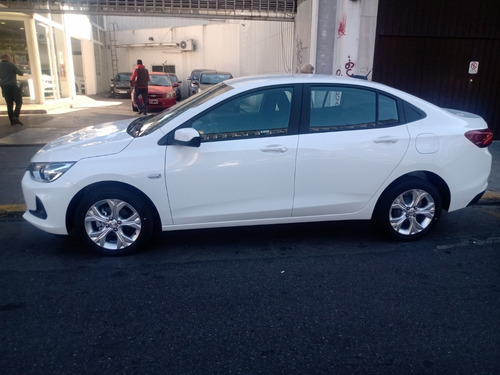 Imagen 4 de 15 de Chevrolet Onix Plus Ltz Prism Manual 2023 Automatico Gall 6