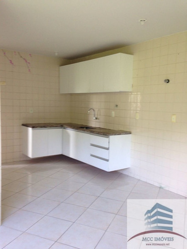 Apartamento A Venda Em Petrópolis
