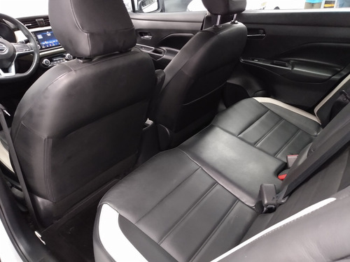 Imagen 12 de 15 de Nissan Versa 2020 1.6 Platinum Piel At