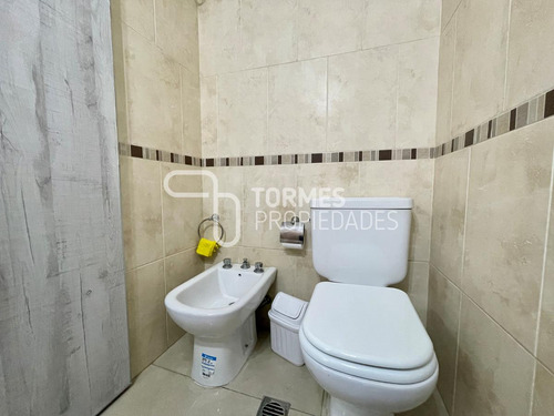 Imagen 16 de 30 de Tour Virtual - Departamento En Venta 1 Ambiente A La Calle - Plaza Colón Mar Del Plata