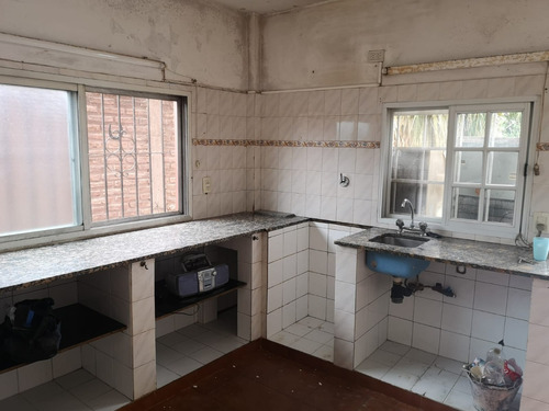 Casa3 Amb En Venta En Lanus (144)