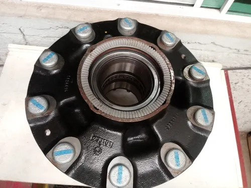 20517952 Cubo Traçao Original Volvo Completo Blindado