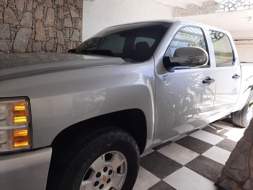 Chevrolet Silverado 2010 Doble Cabina