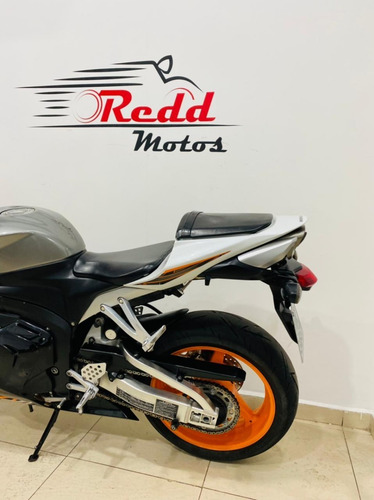 Imagem 12 de 12 de Honda Cbr 600 Rr