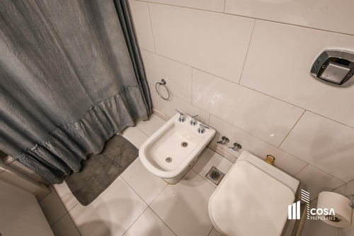 En Venta Departamento 3 Dormitorios Con Patio Y Cochera Centro Rosario