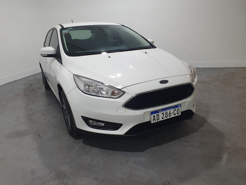 Imagen 12 de 25 de Ford Focus 1.6 S 2018, Concesionario Oficial Sf