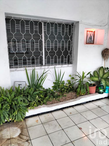 Venta Casa 3 Ambientes Mérida Centro