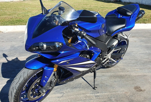 Yamaha R1