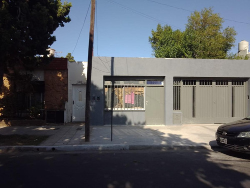 Imagen 2 de 2 de Local 30m² - Ramos Mejia