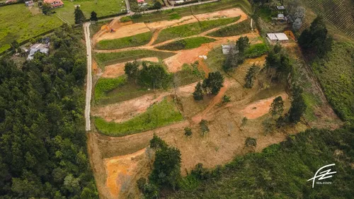 Conjunto De Lotes En Guarne