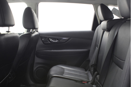 Nissan X-Trail 2.5 Exclusive 2 Row Cvt