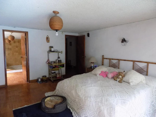 Casa Sola En Lomas De Atzingo, Cuernavaca, Morelos - Seq-173-cs