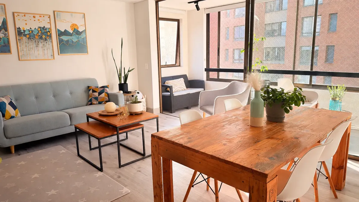 Imagen 3 de 30 de Arriendo Depto Remodelado / 3d 3b 1e / El Golf / Las Condes