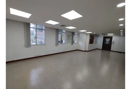 Oficina A La Venta En Centro, Medellín, Ubicación Ideal.