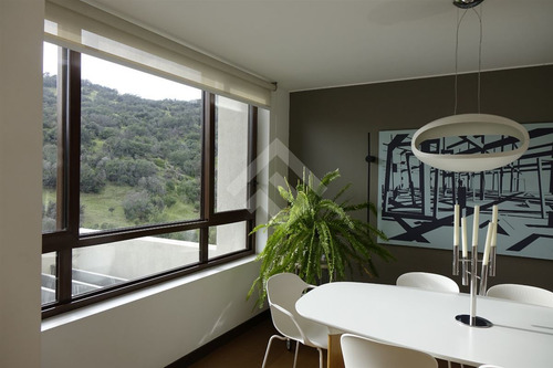 Espectacular Depto Triplex De 5 Dorm. En Lo Barnechea