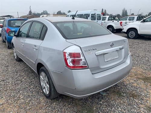 Nissan Sentra 2 2012