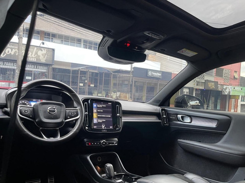 Volvo XC40 2.0 T5 GASOLINA R-DESIGN AWD GEARTRONIC