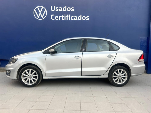 Volkswagen Vento 1.6 Highline At
