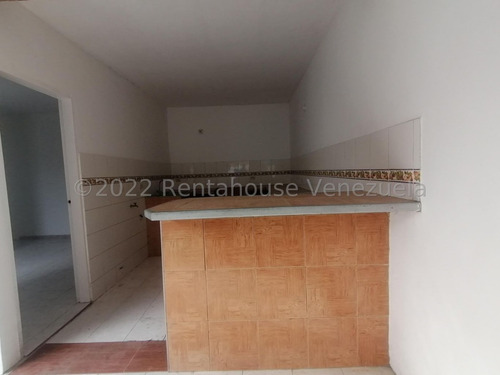 Imagen 6 de 30 de Casas En Venta En El Paraiso, Cabudare, Lara / Código Flex: 22-25101 & 0424 556 57 59 Monica C-