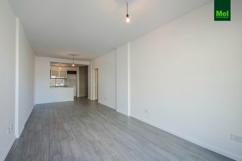 Amplio Monoambiente | Beiro 3461