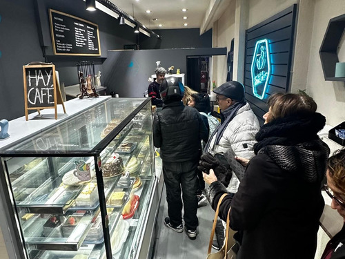 Panaderia Sobre Av. Scalabrini Ortiz