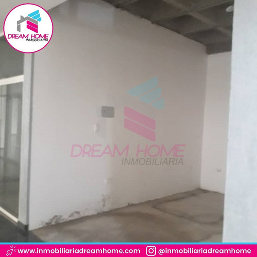 Imagen 3 de 3 de Local Centro Comercial Betania - Cúa