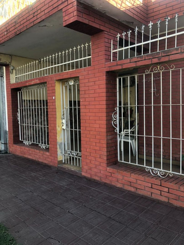 Casa En Venta En San Miguel De Tucumán