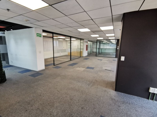Oficina En Renta En Interlomas Magnocentro (m2o2915)
