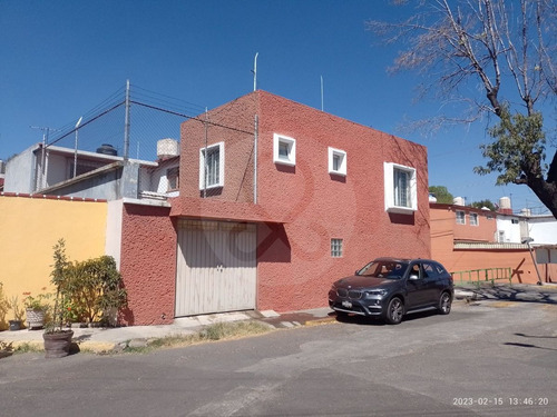 Casa En Venta En Adolfo López Mateos