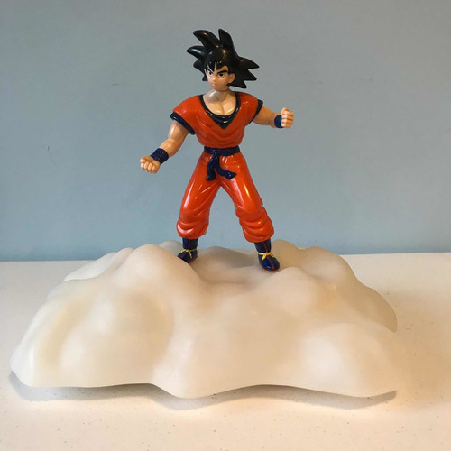 Boneco Goku Dragonball Na Nuvem