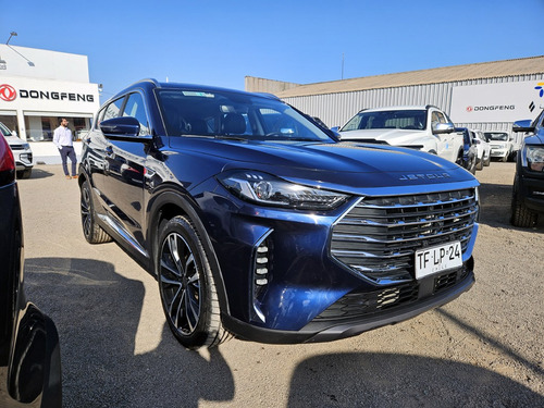 Jetour X70 Plus 1.6 At