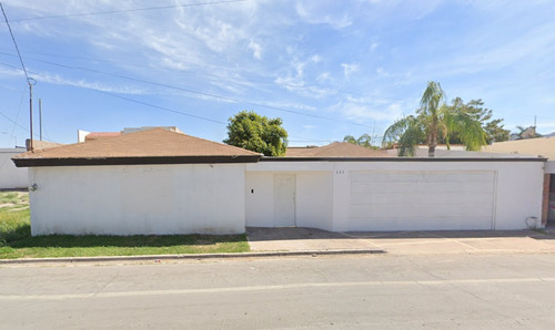 Casa A La Venta En Residencial Campestre La Rosita, Torreon, Coahuila, Remate Adjudicado