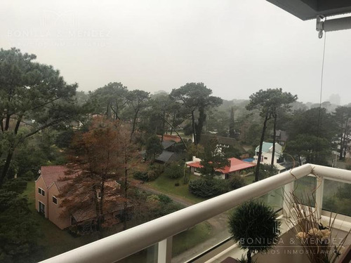 Jardines De La Sierra, 2 Dorm, 2 Baños , Cocina Americana, Balcón, Garage En Sub Suelo