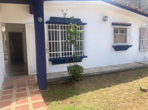 Casa En El Morro San Diego, Carabobo. Vende Crismelia Castillo.